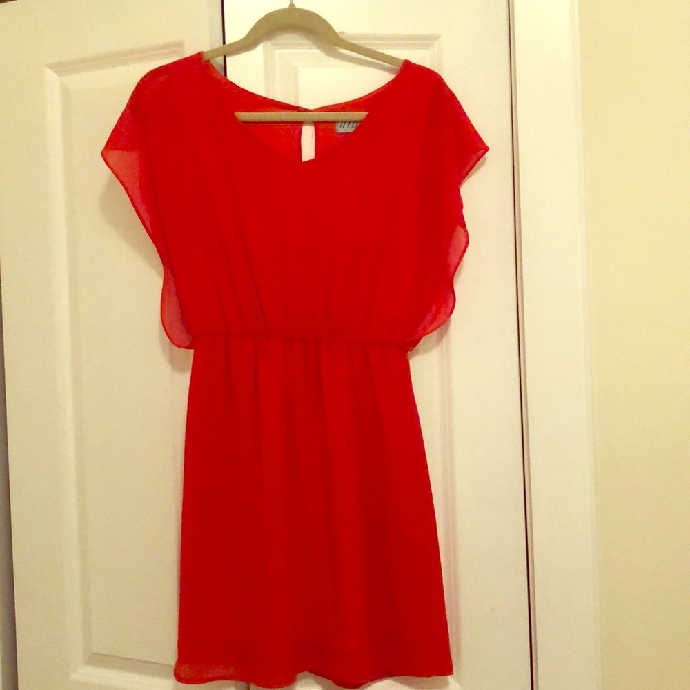 Red Short Sleeve Dress with Keyhole Back